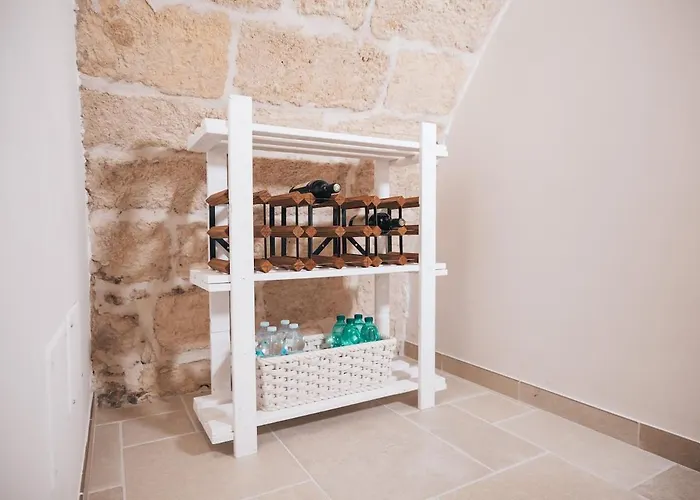 Vm דירה מולפטה